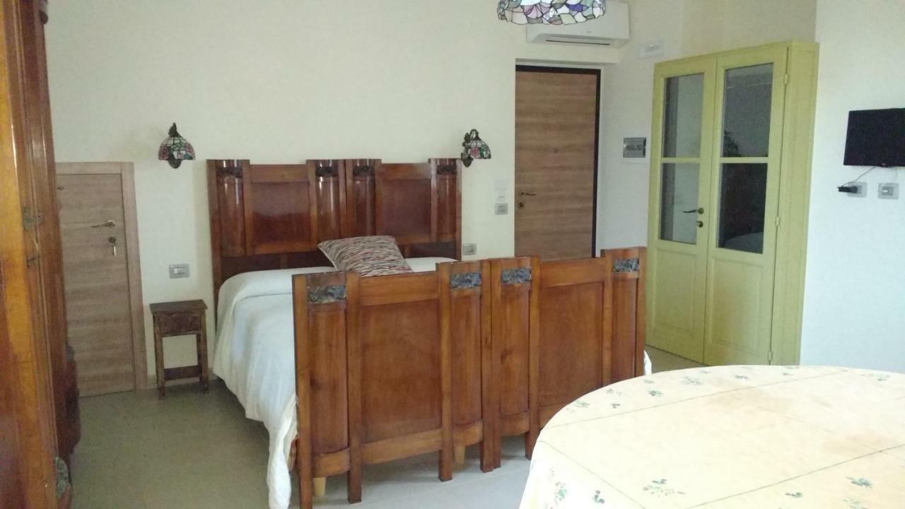 Agriturismo Cascina Poscallone アッビアテグラッソ ミラノ エクステリア 写真